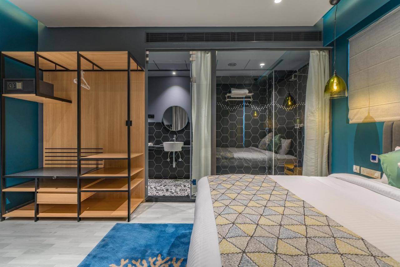 B L Hotel